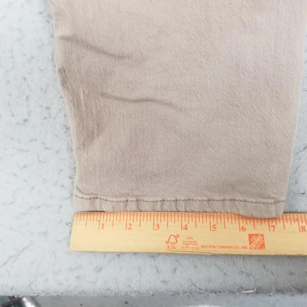 Levis 505 Jeans Mens 32x34 Beige Straight Leg Denim‎ Casual Pants Classic Fit